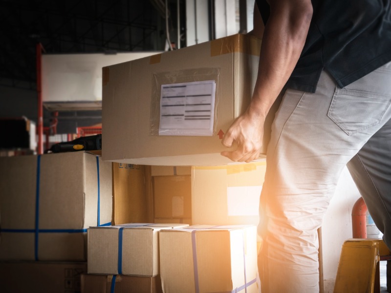 Heavy Lifting at Work Protocols & Tips