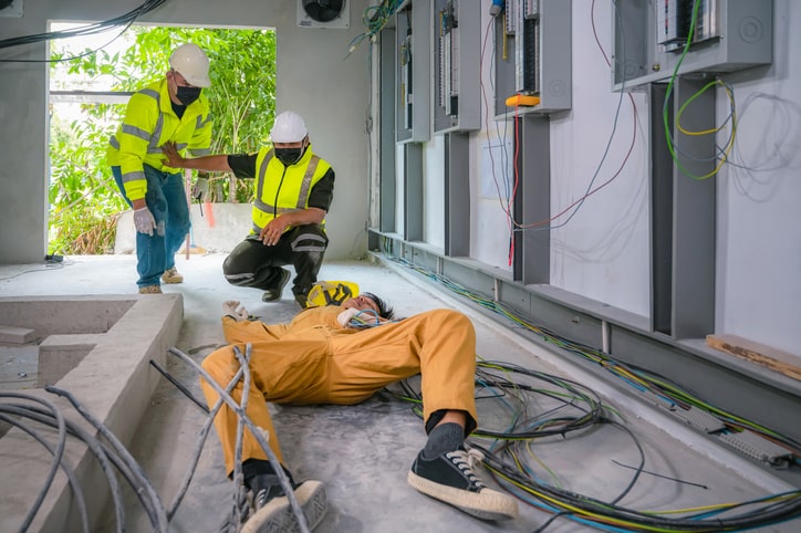 How Many Construction Workers Are Electrocuted? Construction Worker Electrocuted